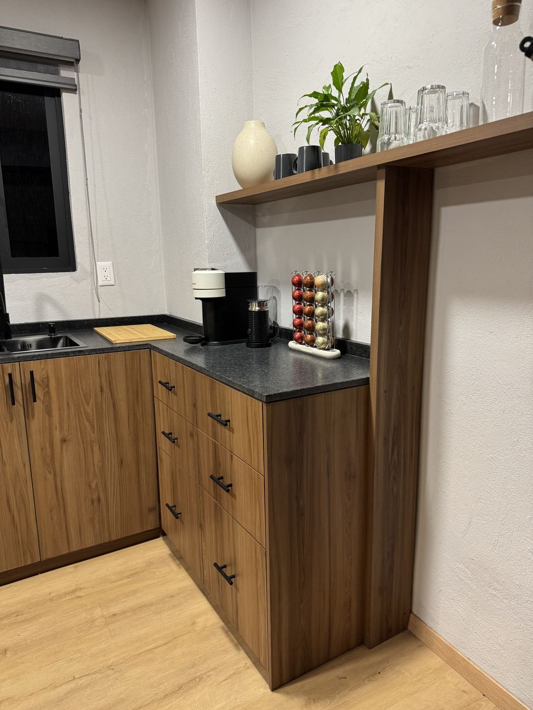 Cocina con cubierta de mármol San Gabriel